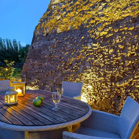 Kores Boutique * Ханья (Крит)